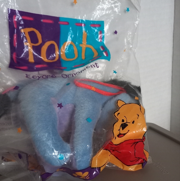 Avon Holiday New Vintage Disney Eeyore Plush Ornament Avon 998 Nip Bag Stuffed Winnie Pooh